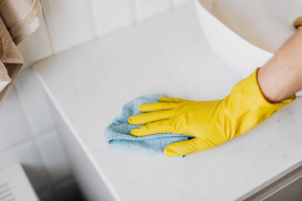  Chiffon de nettoyage : les types et celui à utiliser à chaque étape du processus de nettoyage