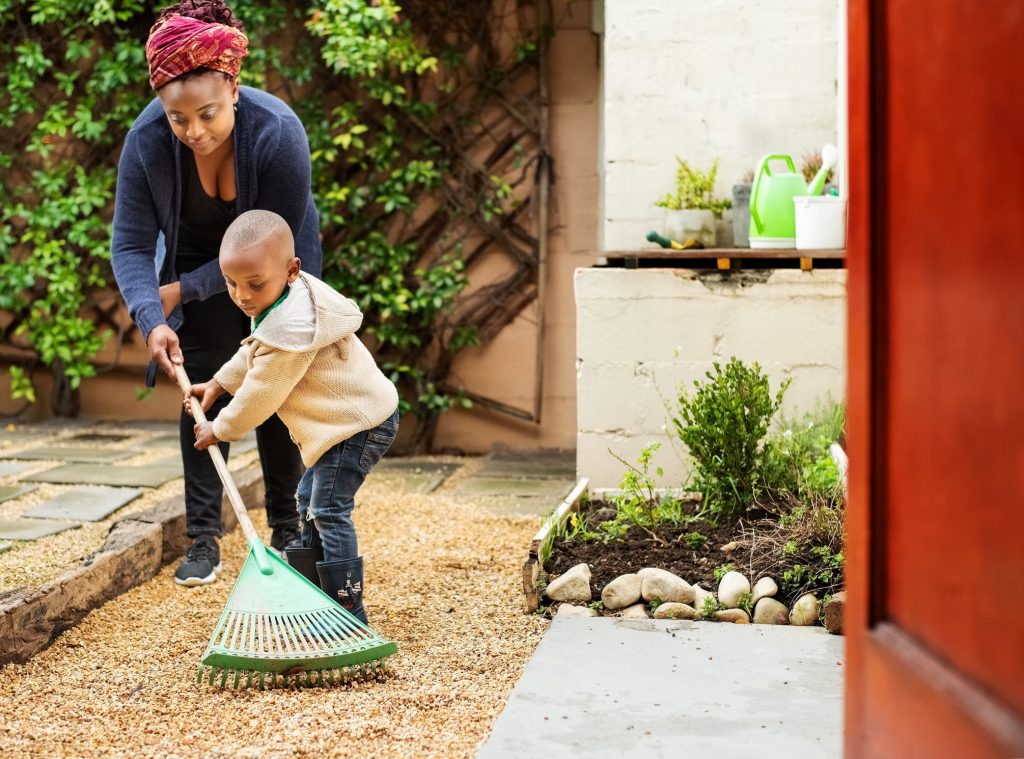  Как помыть двор и при этом сэкономить воду? 9 советов